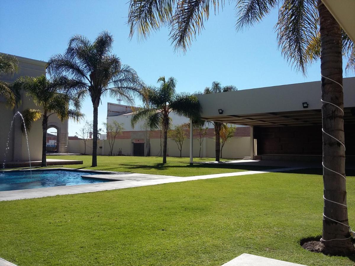 Wyndham Garden Aguascalientes Hotel & Casino Zewnętrze zdjęcie