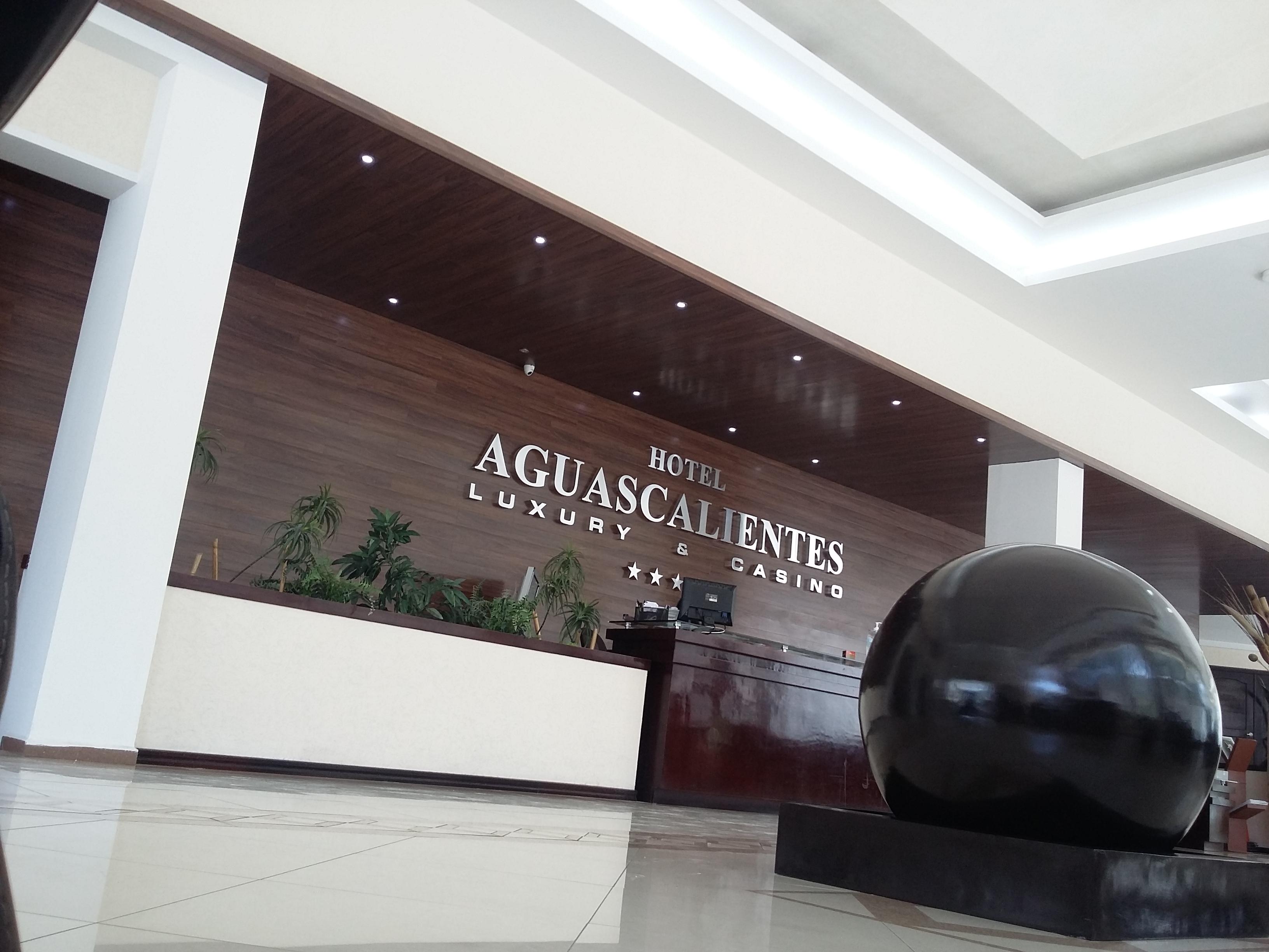 Wyndham Garden Aguascalientes Hotel & Casino Zewnętrze zdjęcie