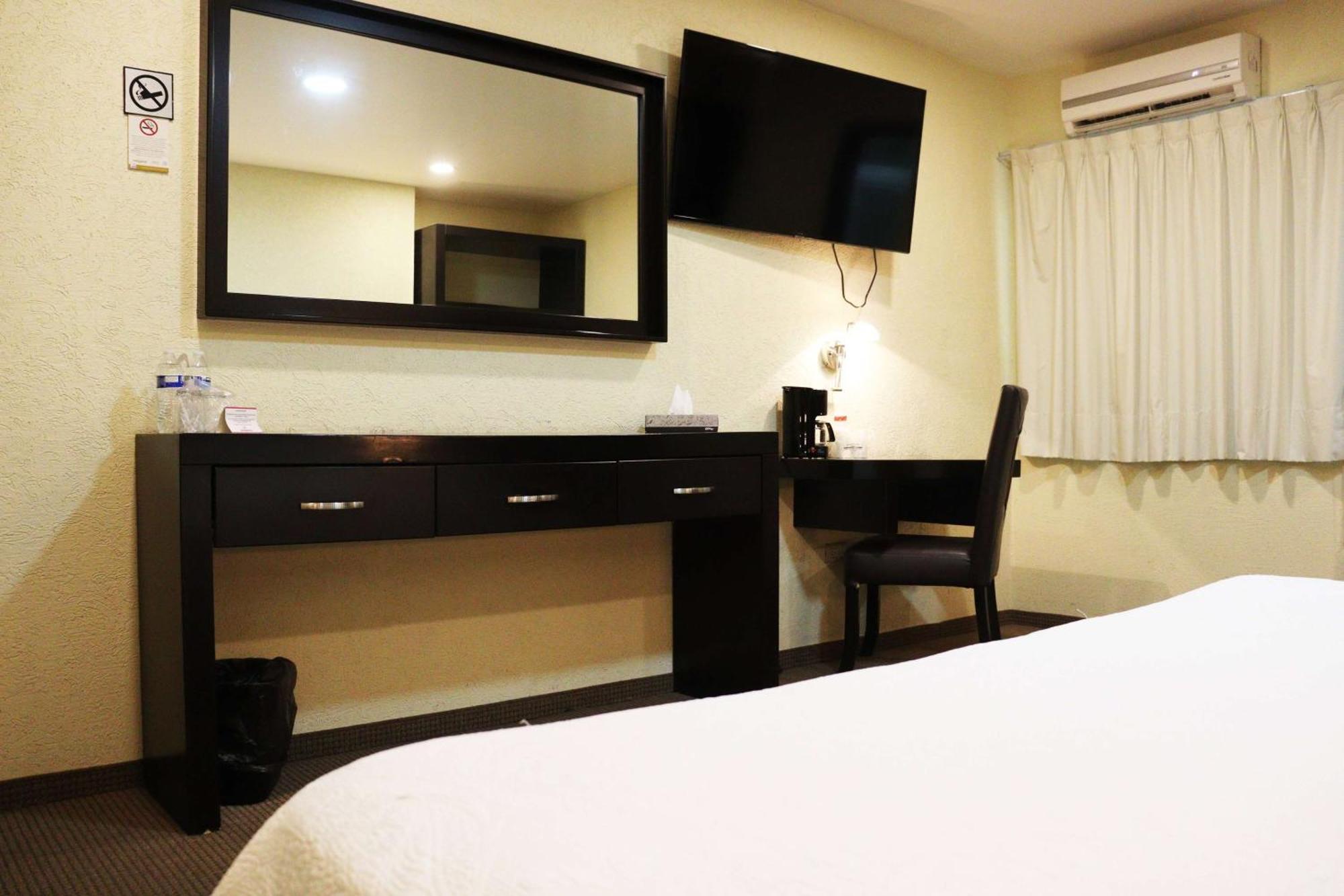 Wyndham Garden Aguascalientes Hotel & Casino Zewnętrze zdjęcie