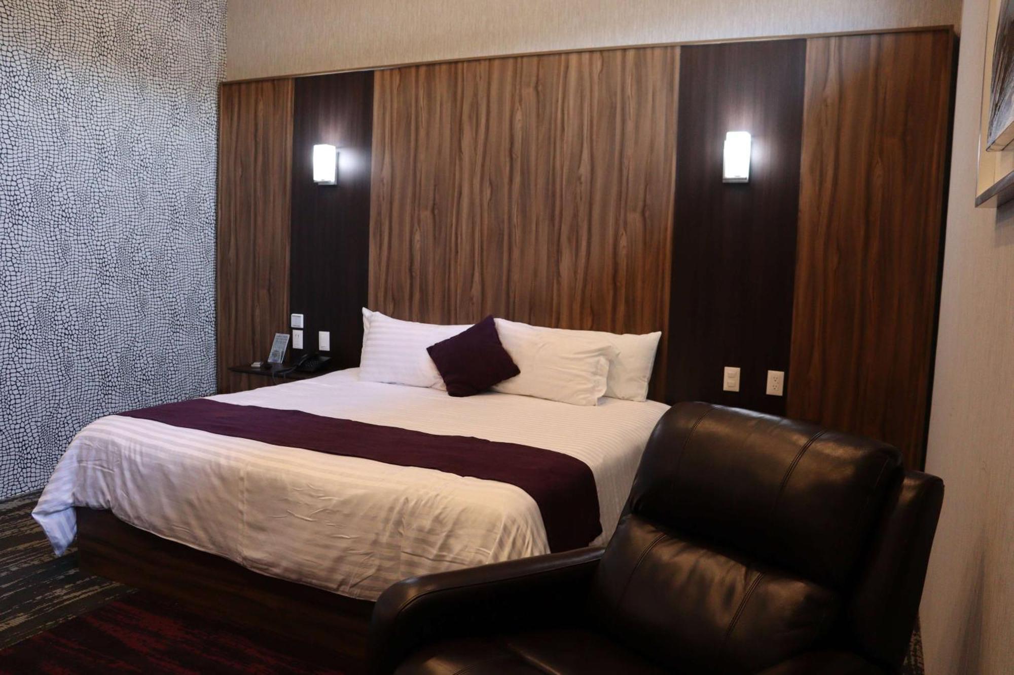 Wyndham Garden Aguascalientes Hotel & Casino Zewnętrze zdjęcie