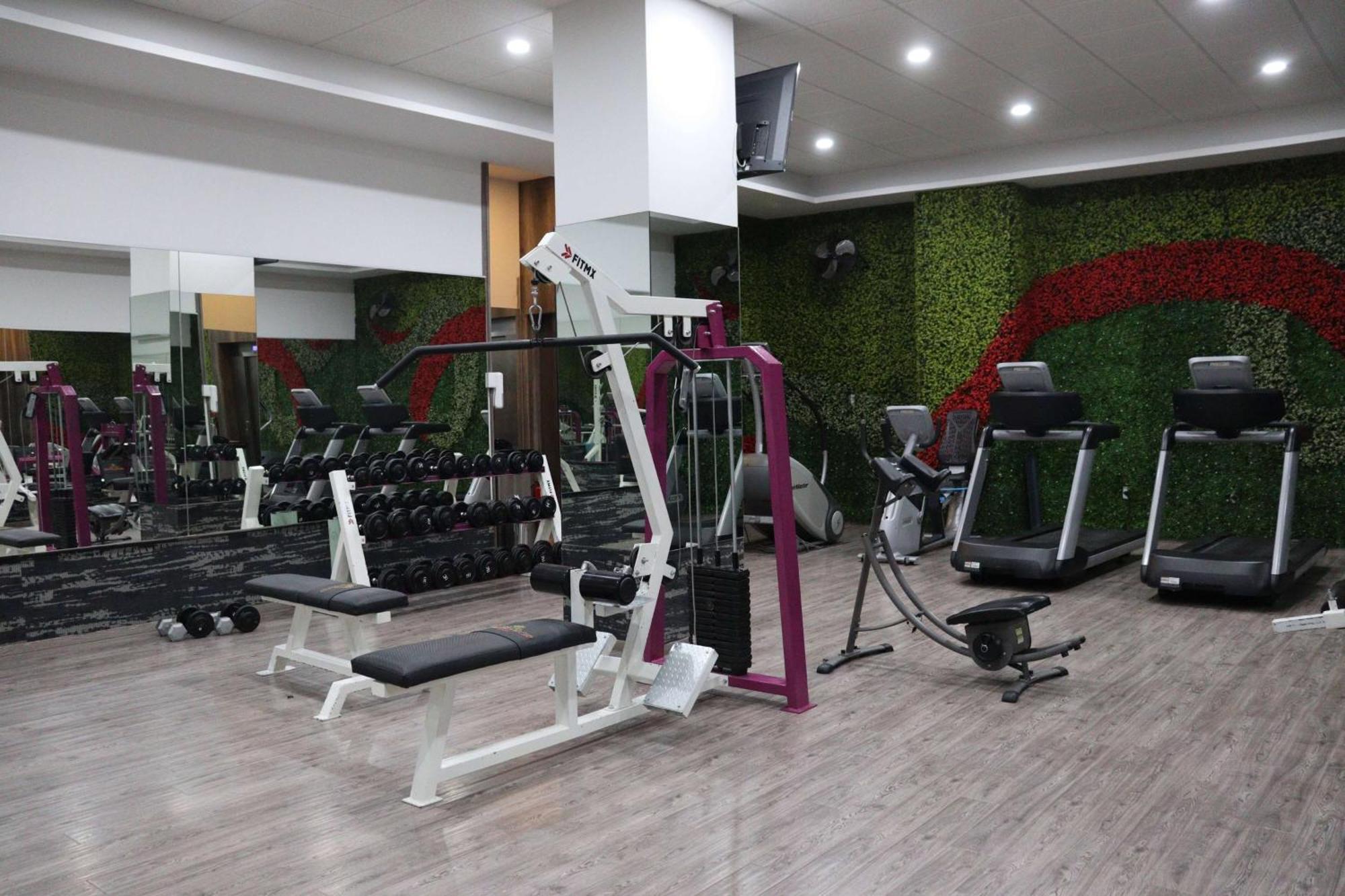 Wyndham Garden Aguascalientes Hotel & Casino Zewnętrze zdjęcie