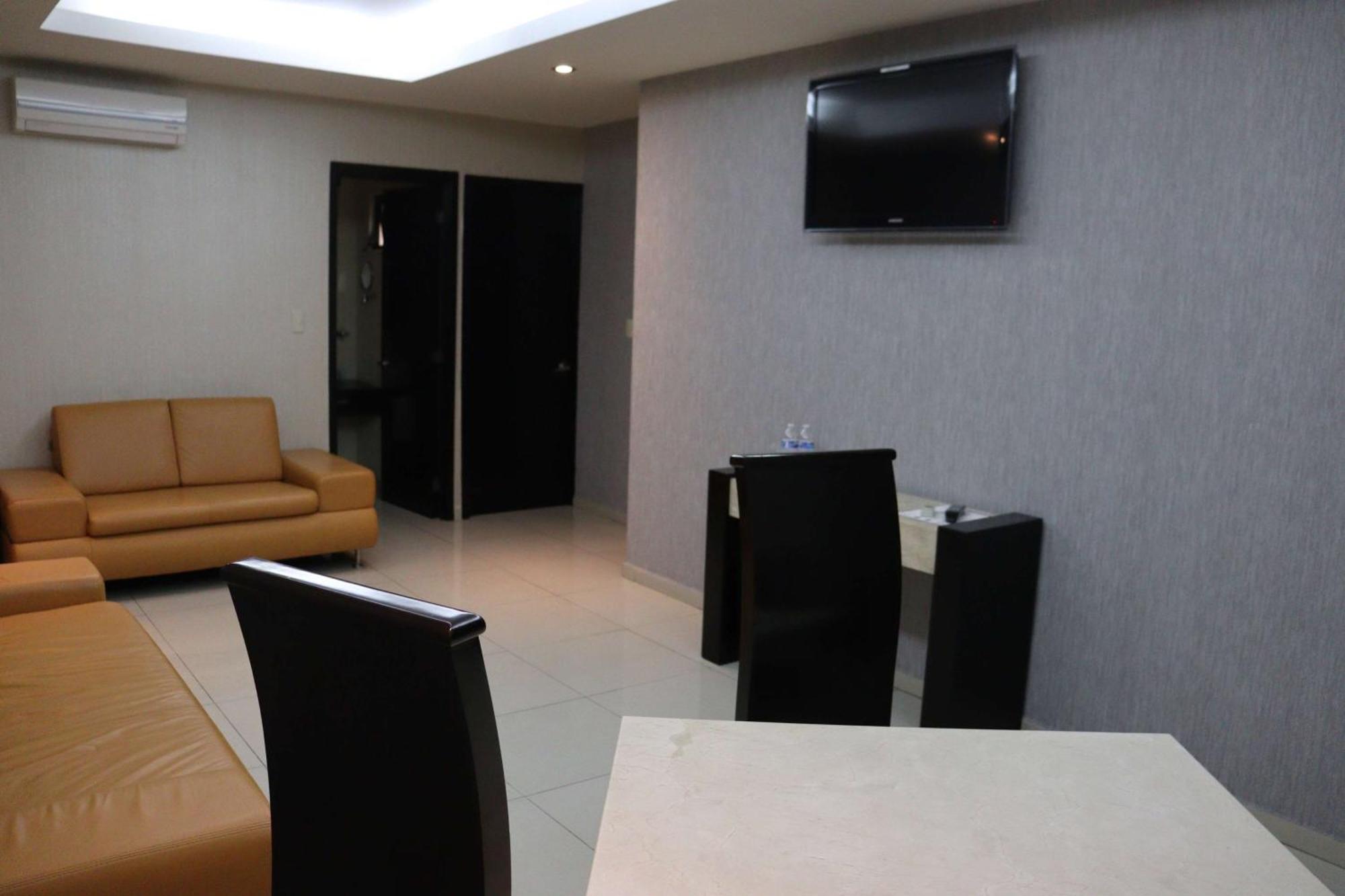 Wyndham Garden Aguascalientes Hotel & Casino Zewnętrze zdjęcie