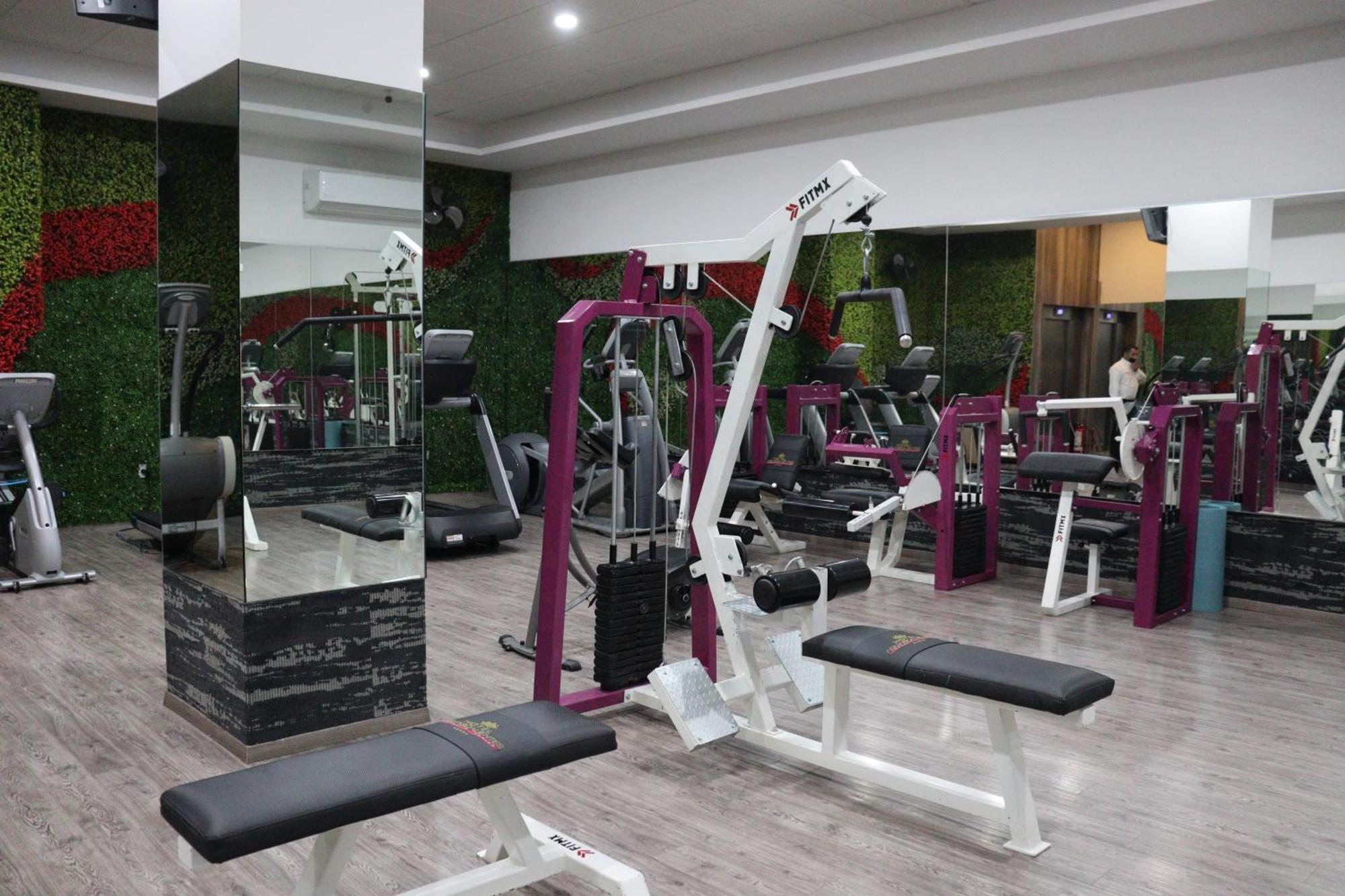 Wyndham Garden Aguascalientes Hotel & Casino Zewnętrze zdjęcie